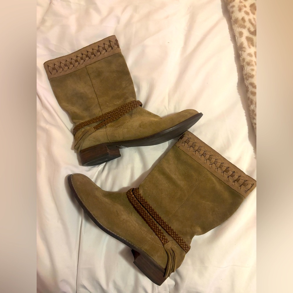 Very Volatile suede boots.